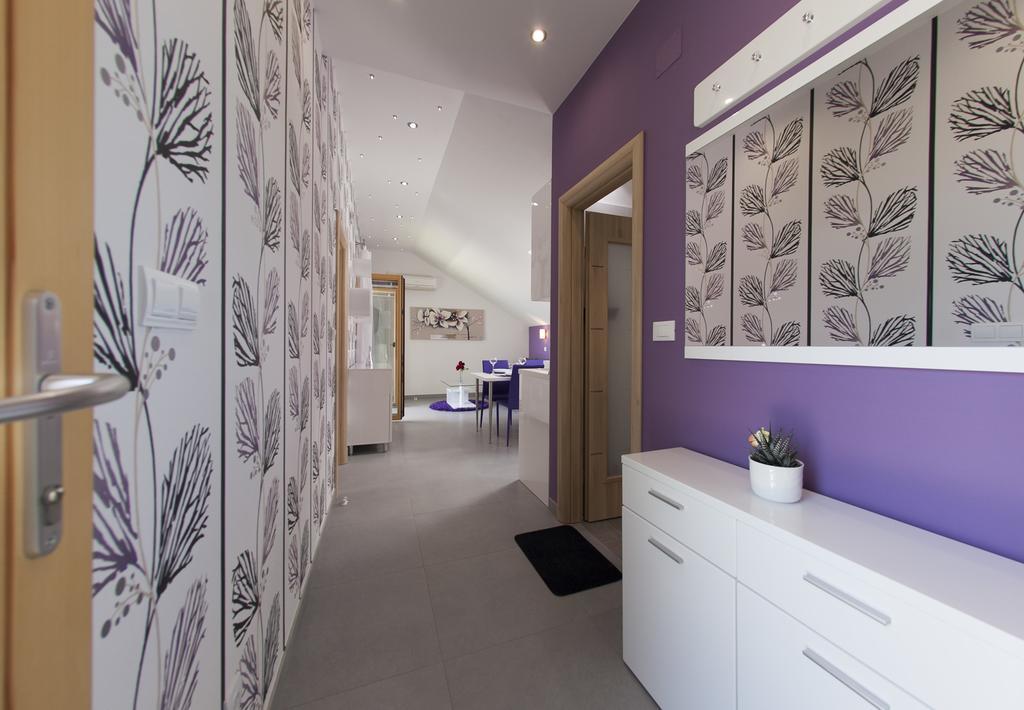 Apartments Benika Bol Room photo