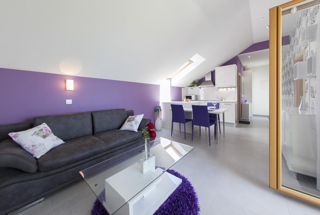 Apartments Benika Bol Room photo